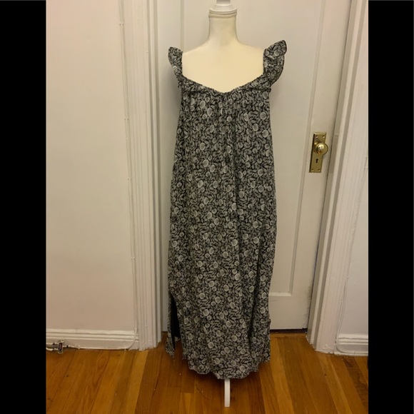LOFT Dresses & Skirts - LOFT Midi Dress Sleeveless Floral Print V-neck NWT.